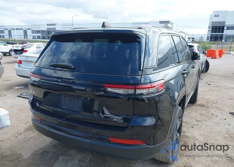 2023 Jeep Grand Cherokee Altitude 4X2 from USA, damaged, VIN 1C4RJGAG2PC552875